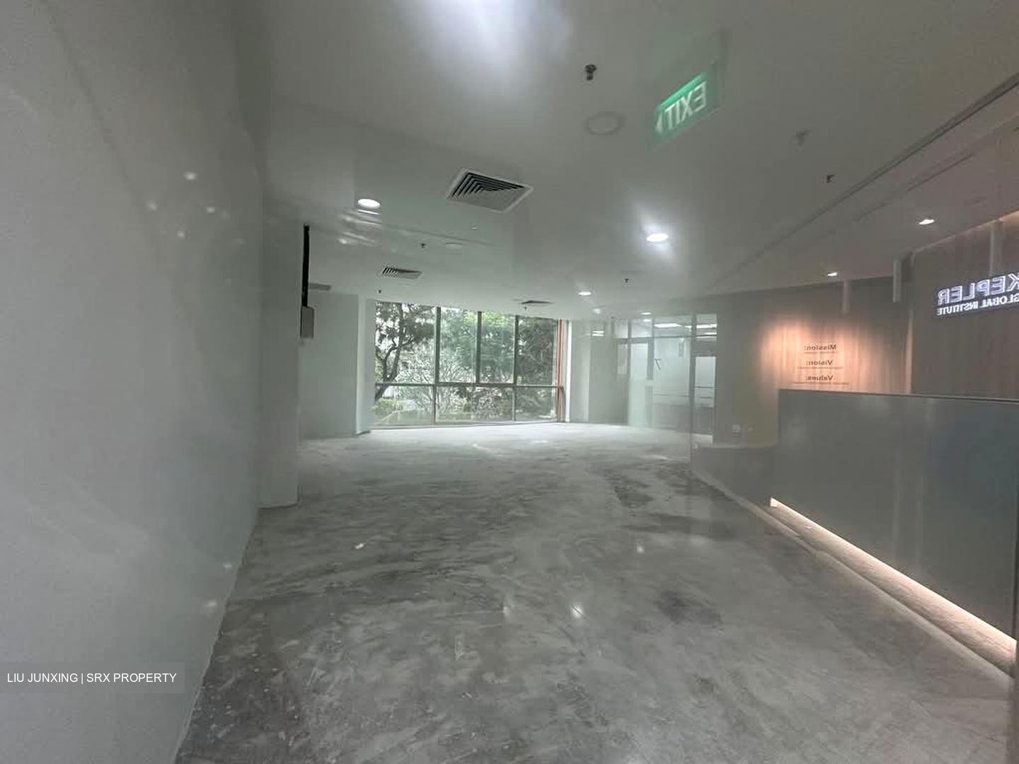 Singapore Shopping Centre (D9), Retail #563949141